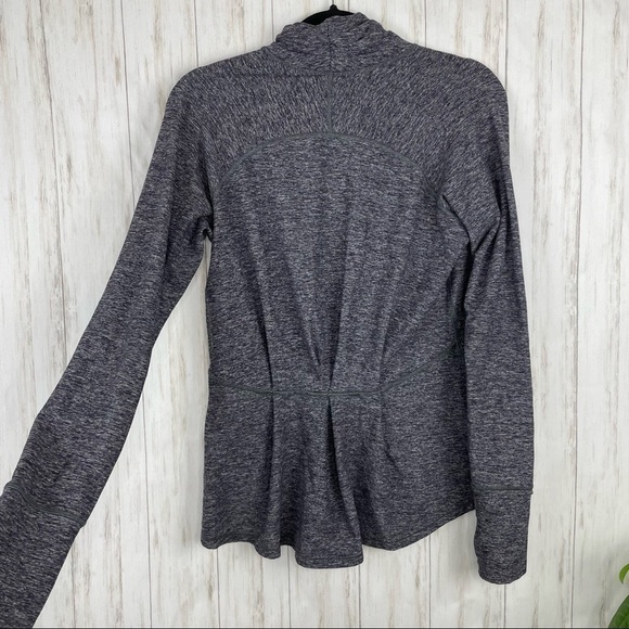 Lululemon gray pullover long sleeve ruched back top - Picture 1 of 6